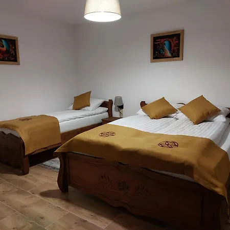Chocholowska Zagroda Apartment *